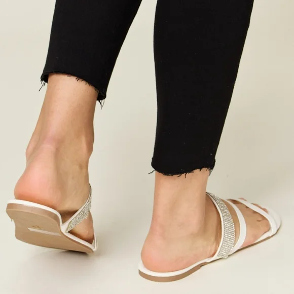 Snowlit Sparkle Sandals - Picture 4 of 6